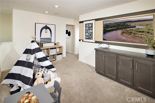 Detail Gallery Image 10 of 18 For 8491 Peachwillow Ct, Jurupa Valley,  CA 92509 - 4 Beds | 2/1 Baths