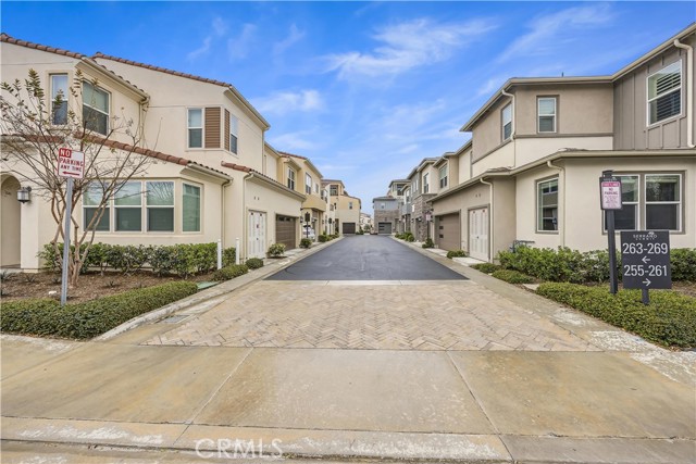 Detail Gallery Image 38 of 43 For 259 Siena, Lake Forest,  CA 92630 - 4 Beds | 3/1 Baths