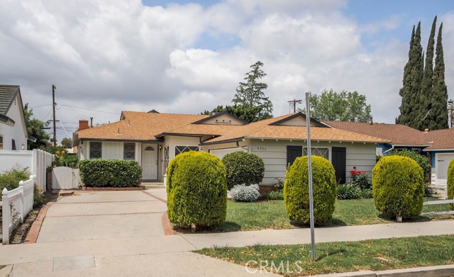 Image 2 for 6707 Noble Ave, Van Nuys, CA 91405