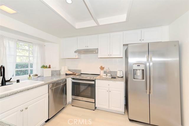 3341 Calle La Veta, San Clemente CA: https://media.crmls.org/medias/ddcff2c2-971b-421e-a715-726c3fe77e9e.jpg