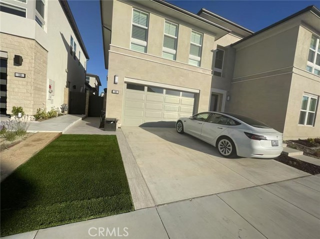 100 Hill, Lake Forest CA: https://media.crmls.org/medias/ddd0929f-8a7c-41ae-8334-46f285763bd4.jpg