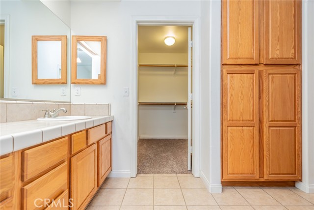 11130 Tenaya Road, Apple Valley CA: https://media.crmls.org/medias/ddd0e5c8-7bf7-4002-a50b-5d81de6e9022.jpg