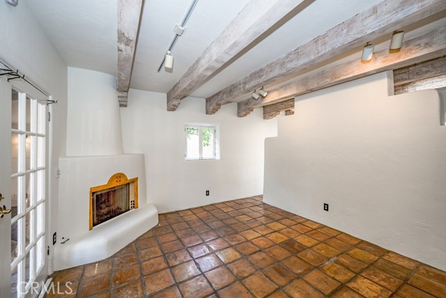 Detail Gallery Image 24 of 41 For 281 San Gabriel Ct, Sierra Madre,  CA 91024 - 4 Beds | 2 Baths