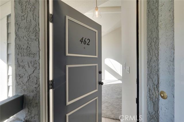 Detail Gallery Image 2 of 30 For 26746 Claudette St #462,  Canyon Country,  CA 91351 - 2 Beds | 2 Baths