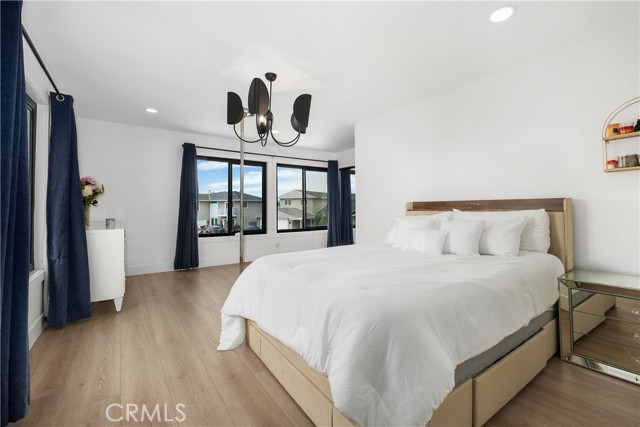 3550 Goldenrod Circle, Seal Beach CA: https://media.crmls.org/medias/ddd57ea6-7114-4a63-97b6-b668a91f066f.jpg