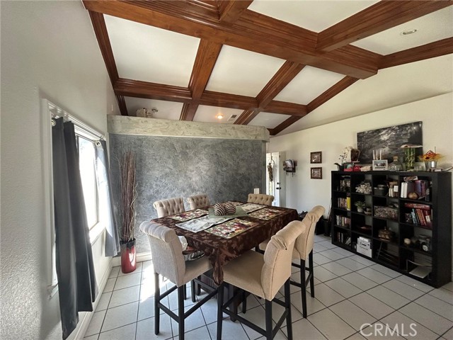 Detail Gallery Image 8 of 33 For 11953 Weeping Willow Ln, Fontana,  CA 92337 - 3 Beds | 2 Baths