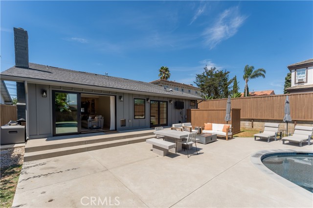 Detail Gallery Image 43 of 48 For 2080 Orange Ave, Costa Mesa,  CA 92627 - 3 Beds | 2 Baths