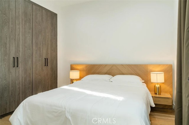 Detail Gallery Image 19 of 25 For 12134 Clarkson Rd, Los Angeles,  CA 90064 - 2 Beds | 3/1 Baths