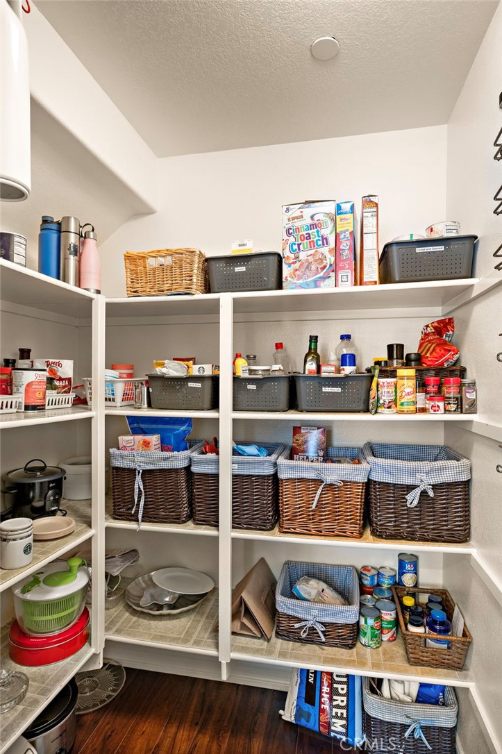 MLS #OC25222317 image #11