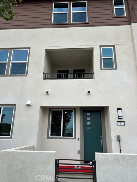 Detail Gallery Image 17 of 24 For 1700 E Park #8, Anaheim,  CA 92805 - 3 Beds | 2/1 Baths