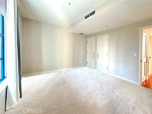 700 E Street, San Diego, California 92101, 1 Bedroom Bedrooms, ,2 BathroomsBathrooms,Residential,For Sale,E Street,OC24112082