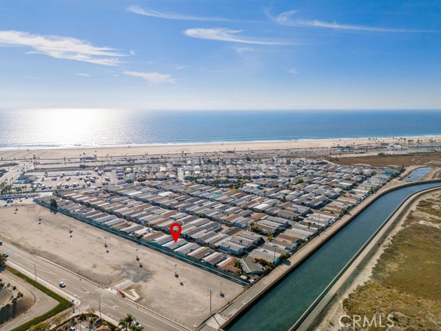 Detail Gallery Image 32 of 35 For 21851 Newland St #37,  Huntington Beach,  CA 92646 - 1 Beds | 1 Baths