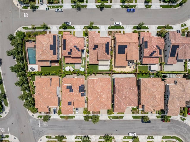 126 Paxton, Irvine CA: https://media.crmls.org/medias/ddd901dc-35a8-445e-8147-7f0ca6f1353b.jpg