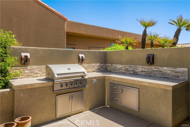 Detail Gallery Image 33 of 41 For 24 Hilton Head Dr, Rancho Mirage,  CA 92270 - 4 Beds | 3/1 Baths