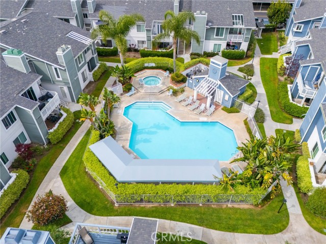 Image 38 of 49 For 12109 Sylvan River 131