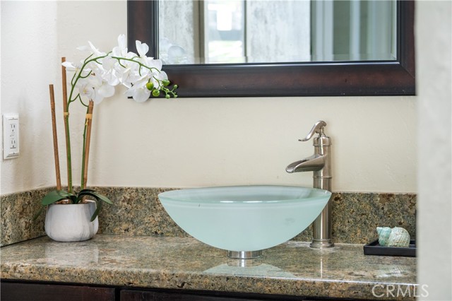 Detail Gallery Image 39 of 66 For 555 Esplanade #320,  Redondo Beach,  CA 90277 - 2 Beds | 2 Baths