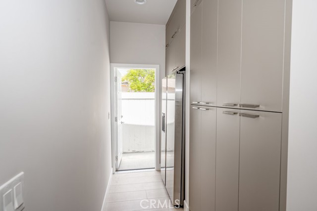 Detail Gallery Image 13 of 17 For 6148 Morella Ave, North Hollywood,  CA 91606 - 2 Beds | 2 Baths