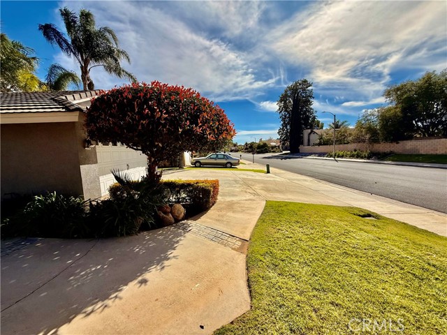 Detail Gallery Image 4 of 43 For 14556 Agave, Moreno Valley,  CA 92553 - 3 Beds | 2 Baths