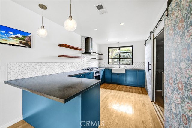 9827 Estrella Avenue, Temple City CA: https://media.crmls.org/medias/dddfc431-b332-4167-9ecd-60b0cafeb655.jpg