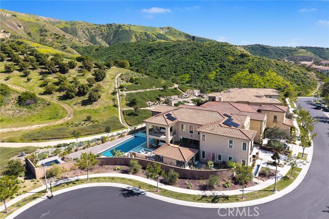 Detail Gallery Image 4 of 62 For 107 Clear Falls, Irvine,  CA 92602 - 5 Beds | 5/1 Baths