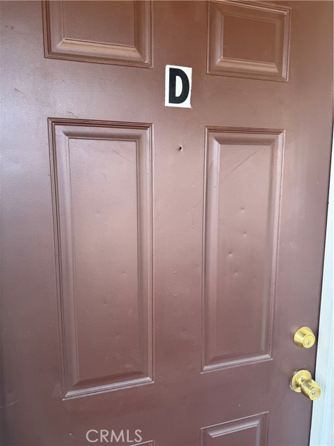 1215 W Oakland Avenue, Hemet CA: https://media.crmls.org/medias/dde1e2a5-c0de-4897-a4fd-b0a51df8f81d.jpg
