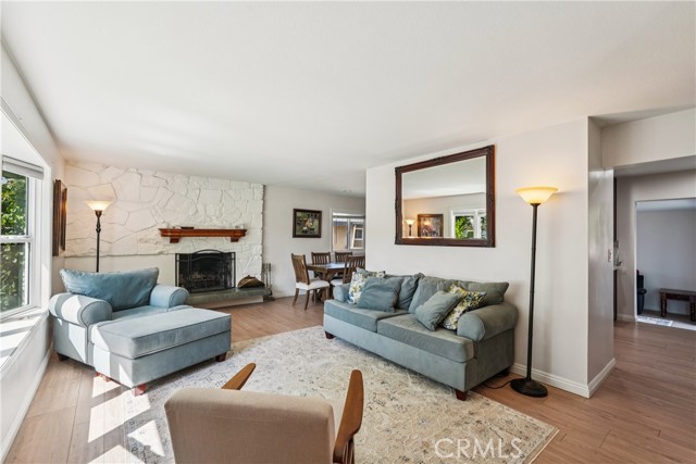 Detail Gallery Image 6 of 41 For 1754 N 2nd Ave, Upland,  CA 91784 - 4 Beds | 3 Baths