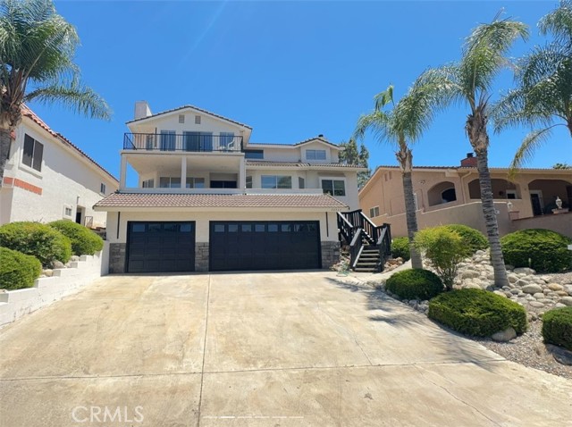 22547 Cascade, Canyon Lake CA: https://media.crmls.org/medias/dde38d18-9e0a-4d05-b08f-07771870d8ed.jpg