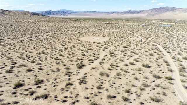 0 Listen Road, Johnson Valley CA: https://media.crmls.org/medias/dde43f0f-0826-4313-99c2-de6454ecca7e.jpg