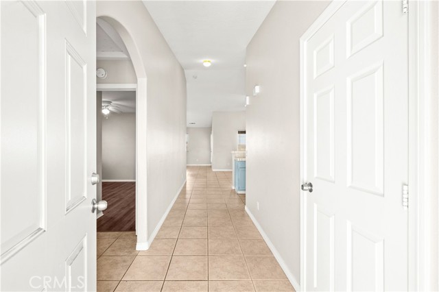 Detail Gallery Image 3 of 41 For 13229 Great Falls, Victorville,  CA 92395 - 3 Beds | 2 Baths