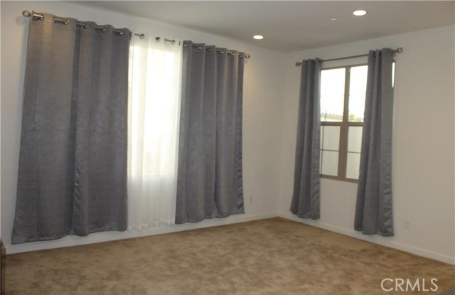 Detail Gallery Image 13 of 37 For 111 Briarberry, Irvine,  CA 92618 - 4 Beds | 3 Baths