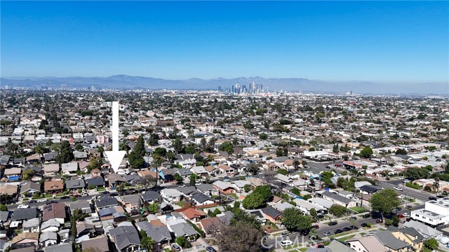 Detail Gallery Image 3 of 30 For 1453 W 56th, Los Angeles,  CA 90062 - 3 Beds | 2 Baths