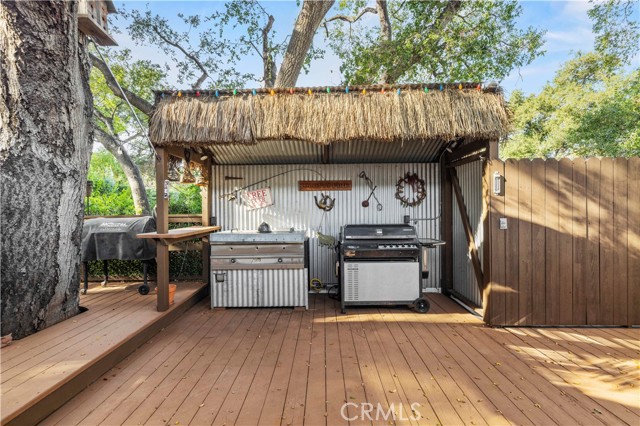 Detail Gallery Image 24 of 32 For 24123 Wildwood Canyon Rd, Newhall,  CA 91321 - 4 Beds | 2 Baths