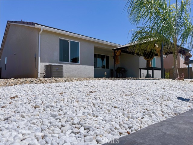 14680 Spanish Bay Way, Chowchilla CA: https://media.crmls.org/medias/dde732e1-e543-424f-b443-e947560046db.jpg