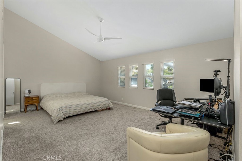 Dde77eac 380c 44c8 A284 35040bda0487