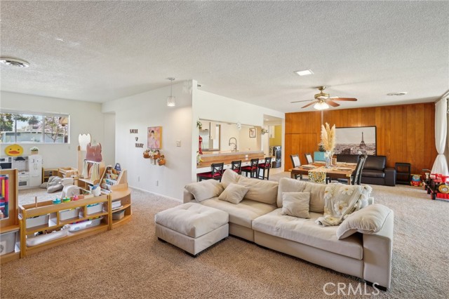 11525 Sunnybrook Lane, Whittier CA: https://media.crmls.org/medias/dde79a33-165a-417c-ab8e-9febba4eb853.jpg