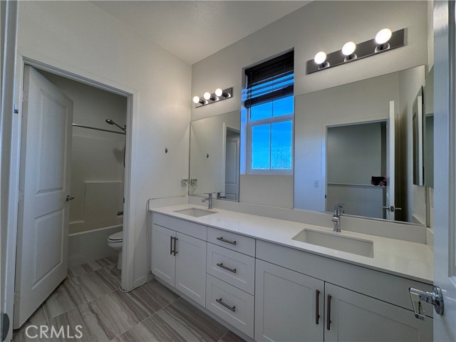 Detail Gallery Image 14 of 14 For 13817 Farmhouse Ave, Chino,  CA 91710 - 4 Beds | 3 Baths