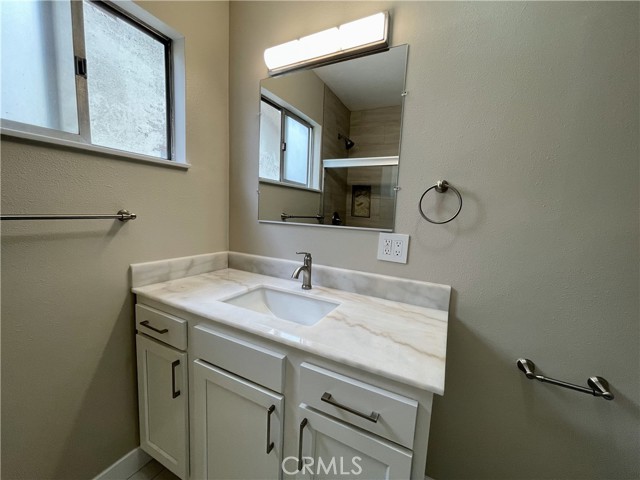 Detail Gallery Image 13 of 23 For 2309 Cedar Ave, Long Beach,  CA 90806 - 1 Beds | 1 Baths