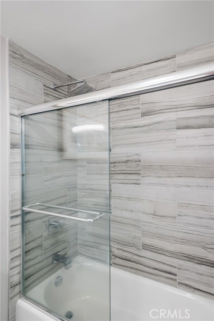 2208 The Strand, Manhattan Beach CA: https://media.crmls.org/medias/dde893b1-8282-4ac9-adee-e674a3fbe5d4.jpg