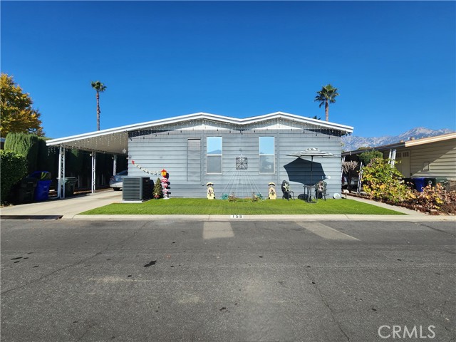 Detail Gallery Image 4 of 45 For 929 E Foothill Bld #159,  Upland,  CA 91786 - 4 Beds | 2 Baths