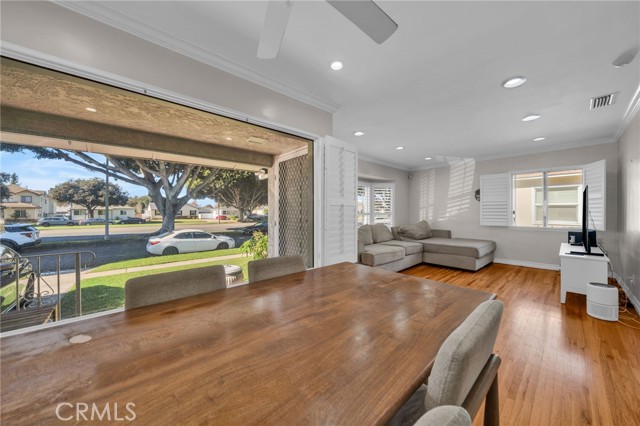 5514 Bellflower Blvd, Lakewood CA: https://media.crmls.org/medias/dde900e6-47a8-4911-a1ff-8ae599204bdf.jpg