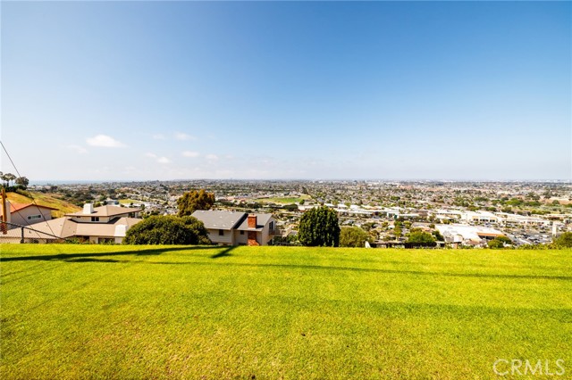 4501 Paseo De Las Tortugas, Torrance CA: https://media.crmls.org/medias/dde92e74-4010-413d-ba1e-6844e97ba760.jpg
