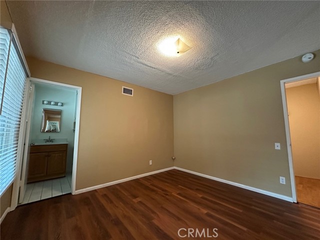 Detail Gallery Image 19 of 40 For 6906 Birchton, West Hills,  CA 91307 - 5 Beds | 2 Baths