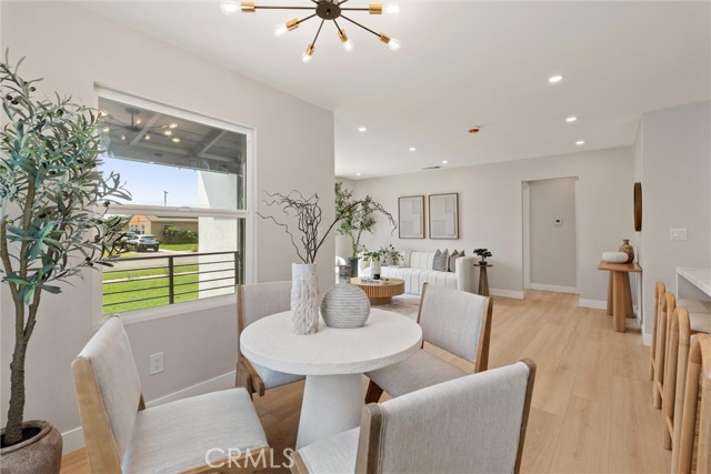 213 N Flower Street, Orange CA: https://media.crmls.org/medias/dde94a35-d616-47ff-a12d-932a65583e3c.jpg
