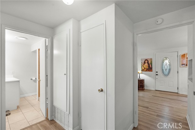 Detail Gallery Image 22 of 39 For 19226 Avenue of the Oaks a,  Newhall,  CA 91321 - 2 Beds | 1 Baths