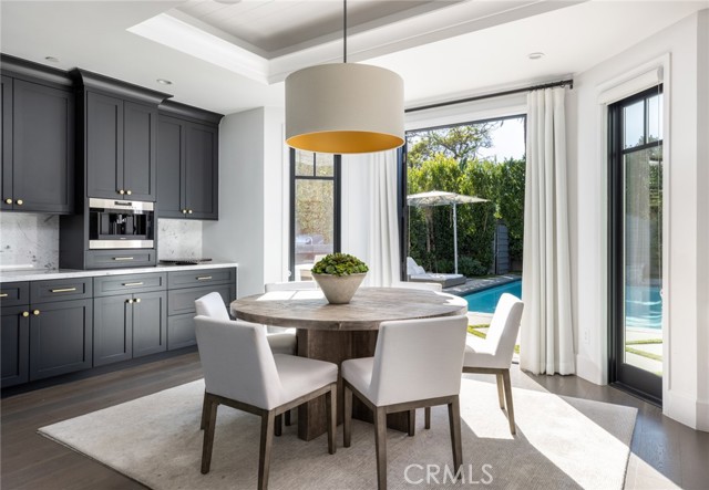 Dde96ffc 5ccd 43f6 8082 2aa53a4f081b