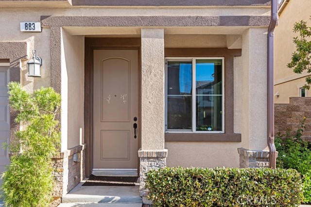 Detail Gallery Image 3 of 28 For 883 Alex Ct, Upland,  CA 91784 - 3 Beds | 2/1 Baths