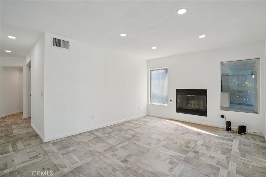 MLS #SR25254629 image #12