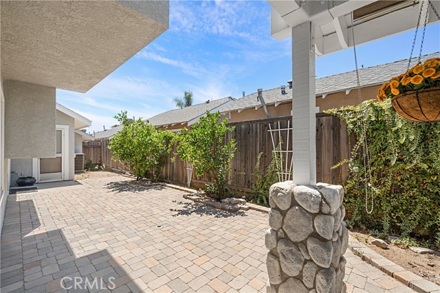 Detail Gallery Image 25 of 26 For 105 Grand Ave #D,  Monrovia,  CA 91016 - 3 Beds | 2/1 Baths