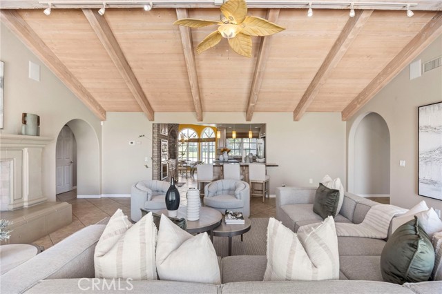 Detail Gallery Image 28 of 74 For 31396 Lake Vista Cir, Bonsall,  CA 92003 - 4 Beds | 3/1 Baths
