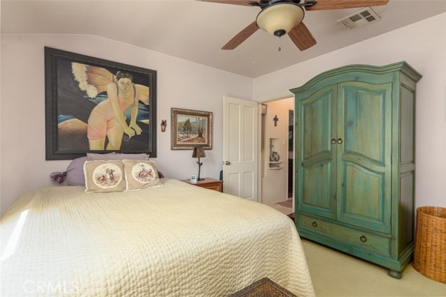 Detail Gallery Image 16 of 26 For 1415 Garden St, Glendale,  CA 91201 - 3 Beds | 2 Baths